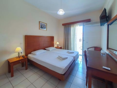 Popi Star Hotel in Gouvia