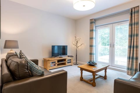 Inverness City Suites Apartment in Inverness