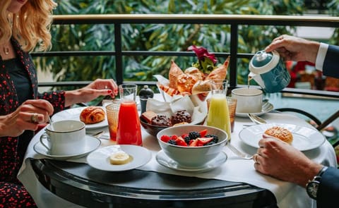 Shangri-La Hotel, Paris Hotel in Paris