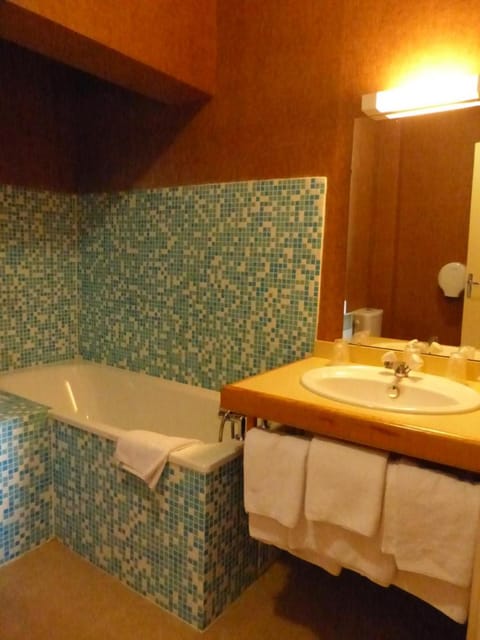 Belle Epoque Hotel in Centre-Val de Loire