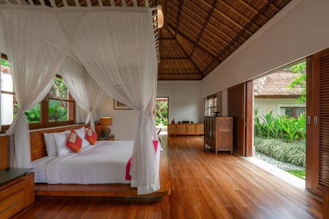 The Lotus Residence Hotel in Kediri