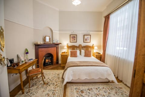 Excelsior Manor Guesthouse Bed and Breakfast in Western Cape