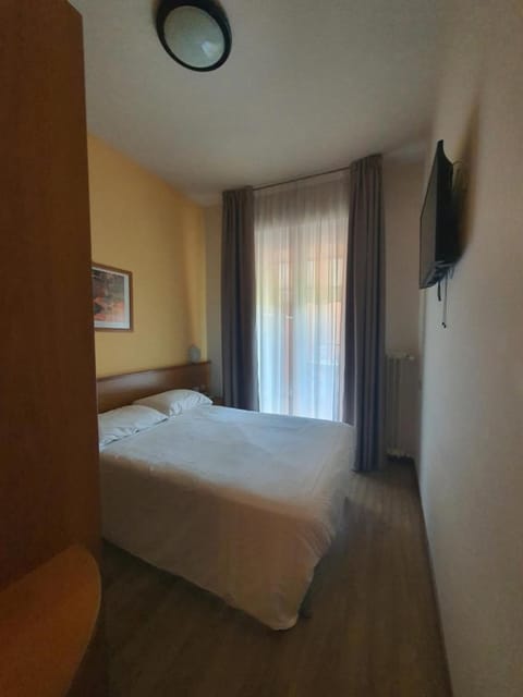 Aries Hotel in Canton of Ticino