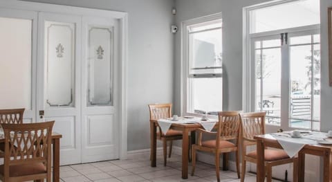 Craigrownie Guest House Hotel in Sea Point