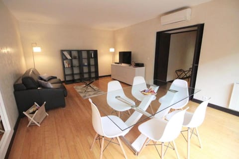 Short Stay Paris Apartments Apartment in Paris