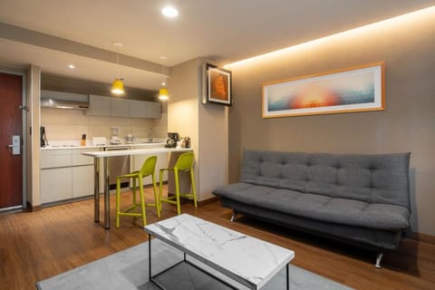 City Express Suites by Marriott Queretaro Apartment hotel in Santiago de Queretaro