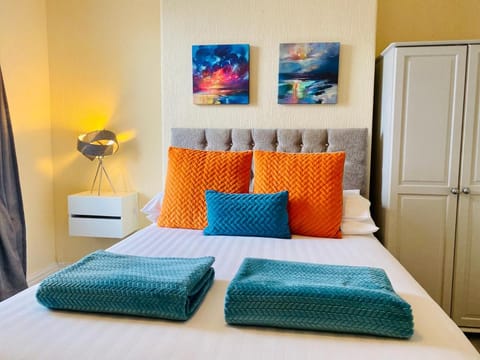 Cwtch Guesthouse Bed and Breakfast in Llandudno