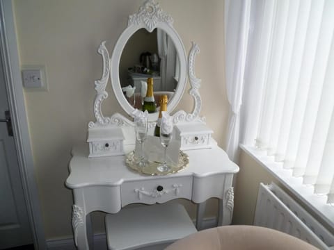 Greenlaw Guest House Bed and Breakfast in England