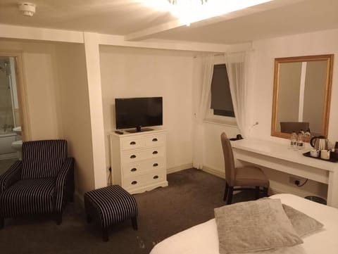 Whiston Hall Hotel in Staffordshire Moorlands District