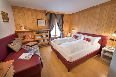 Hotel Posta Hotel in Canton of Grisons