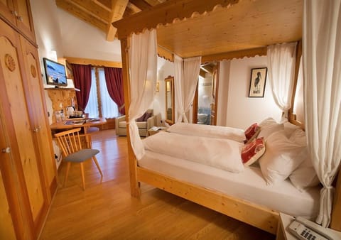 Hotel Posta Hotel in Canton of Grisons