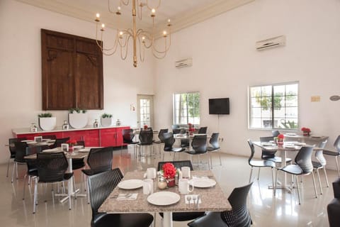 Zar Queretaro Hotel in Santiago de Queretaro