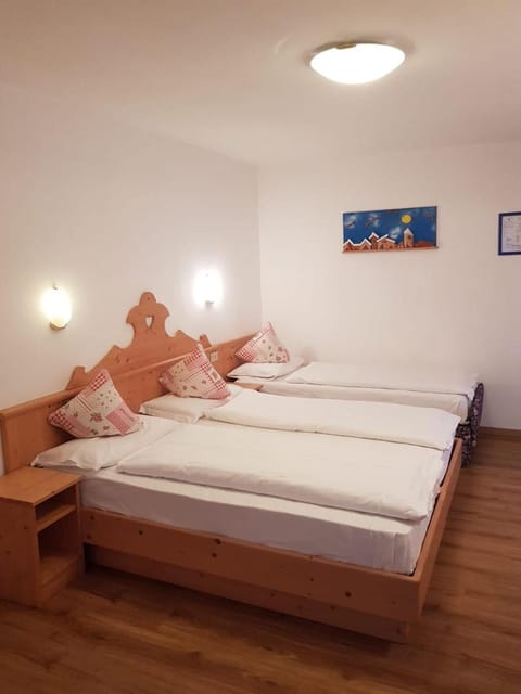 Villa Adria B&B Hotel in Alba