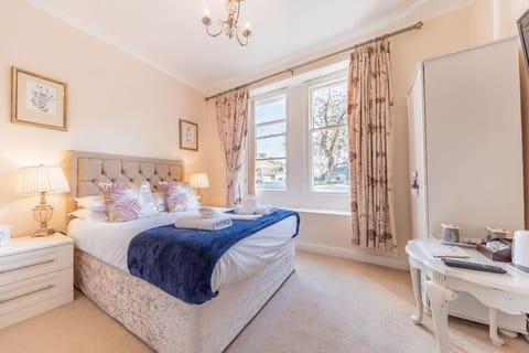 Rayrigg Villa Windermere (Room Only) Villa in Windermere