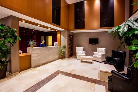 Marti Beach Hotel Hotel in Kusadasi