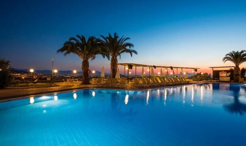 Marti Beach Hotel Hotel in Kusadasi