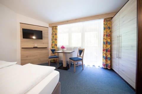 Appartements Waldesrand Bed and Breakfast in Soelden