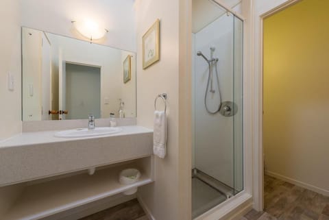 By the Bay Beachfront Apartments Apartment hotel in Northland