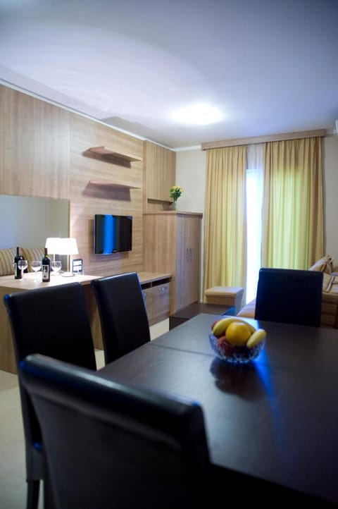 Vila V Lux Apartments Apartment hotel in Budva Municipality