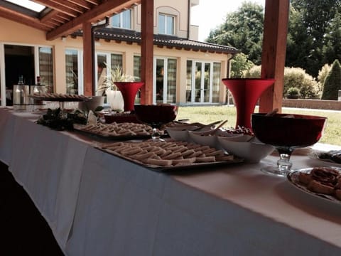 Virginia Palace Hotel Hotel in Lainate