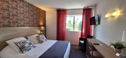 Brit Hotel le Cygne Hotel in Brittany