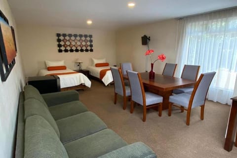 Collection O Hotel La Huerta Golf & Hotel, Cholula Hotel in Cholula