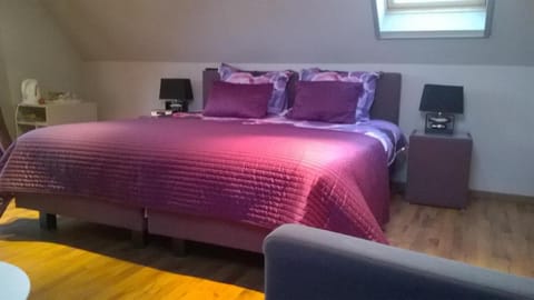 B&B De Zoete Kers Bed and Breakfast in Flanders