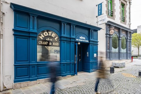 Contact Hôtel du Champ de Mars de Saint-Brieuc Hotel in Brittany