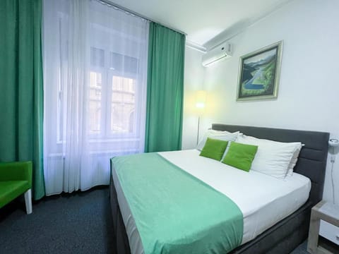 Villa Forever Hotel in Belgrade