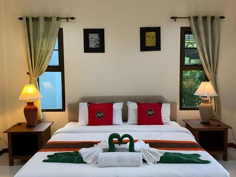 Cousin Resort Hotel in Khuekkhak