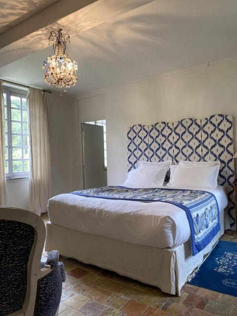 La Maison d'Aline - Honfleur - Maison d'Hôte De Charme A La Normande Bed and Breakfast in Honfleur