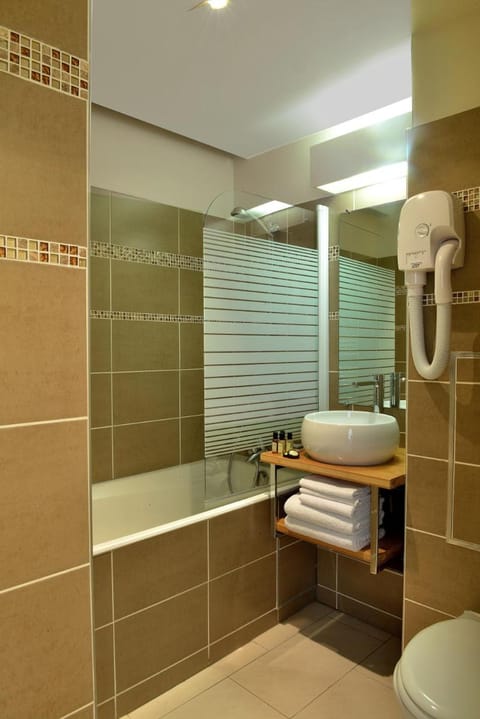 Hotel Volney Opera Hotel in Paris