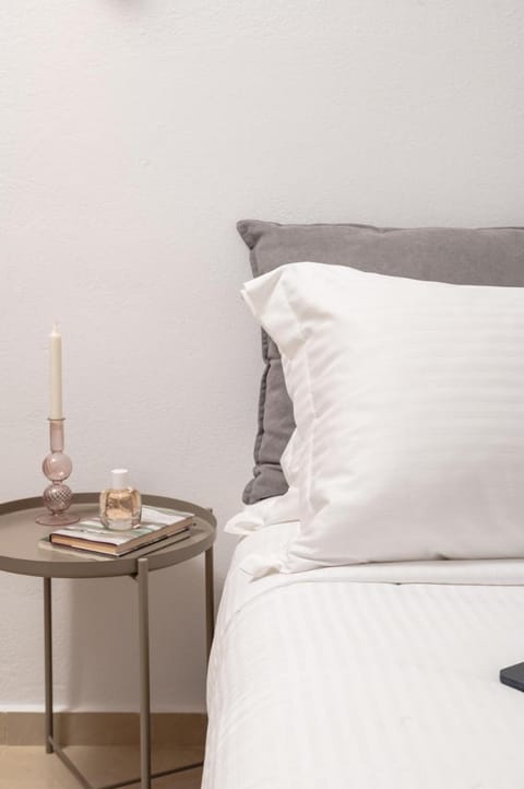 Thelèsi Apartments, 100m from the beach Apartment hotel in Crete