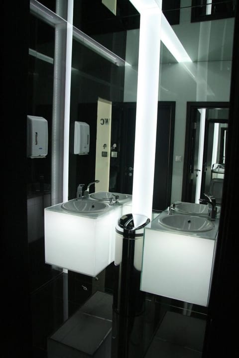 Hotel Fashion - Free Parking Hotel in Sofia