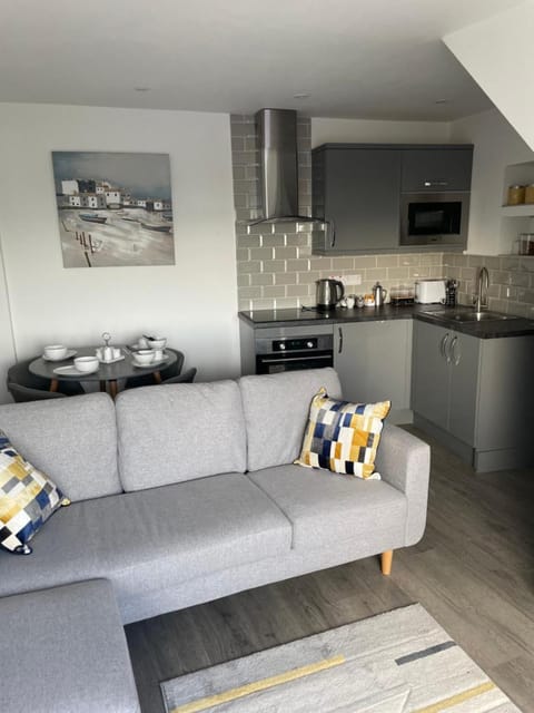 Duporth Guest House Bed and Breakfast in Penzance