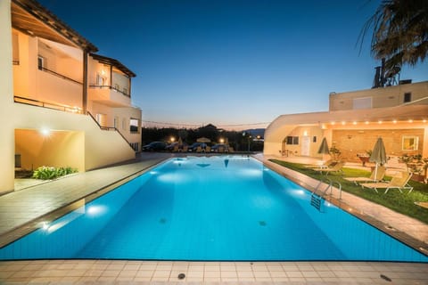 Mythos Beach Hotel Apartments Apartment hotel in Crete
