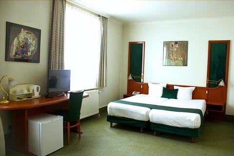 Hotel Le Dome Hotel in Brussels