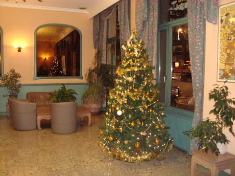 Hotel Le Dome Hotel in Brussels