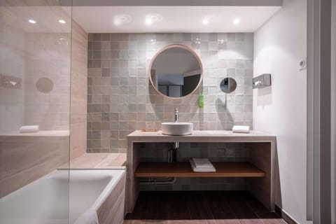 Best Western L'Oree Paris Sud Hotel in Île-de-France