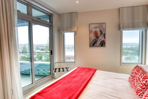 Marsden Suites Nautilus Orewa Apartment hotel in Auckland Region