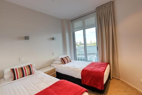 Marsden Suites Nautilus Orewa Apartment hotel in Auckland Region