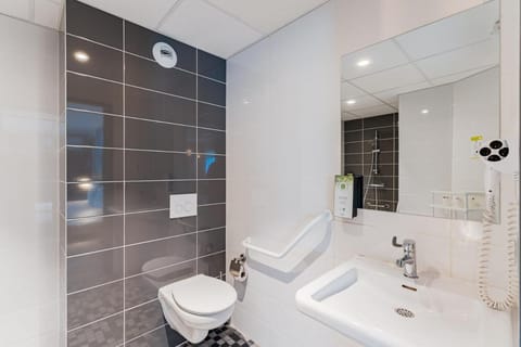 Kyriad Direct Tours Sud - Chambray Lès Tours Hotel in Centre-Val de Loire