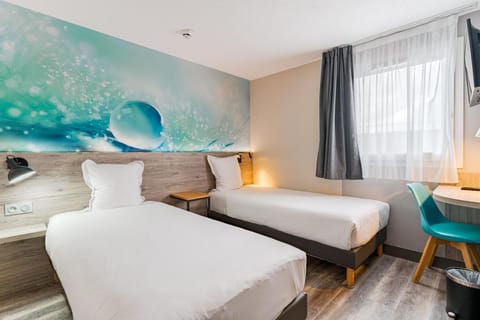 Kyriad Direct Tours Sud - Chambray Lès Tours Hotel in Centre-Val de Loire