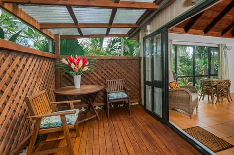 The Cooks Oasis Apartment in Arorangi District