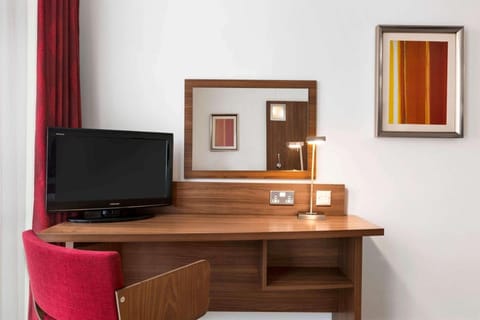 Ramada Encore Leicester Hotel in Leicester