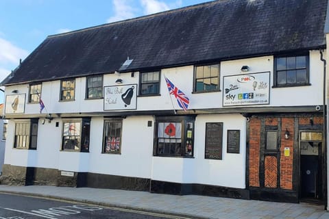 OYO The Bell Hotel Hotel in Mid Suffolk District