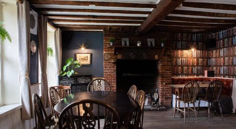 OYO The Bell Hotel Hotel in Mid Suffolk District