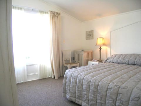 Opononi Hotel Hotel in Northland