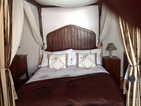 Alice Guest house Bed and Breakfast in Cheltenham