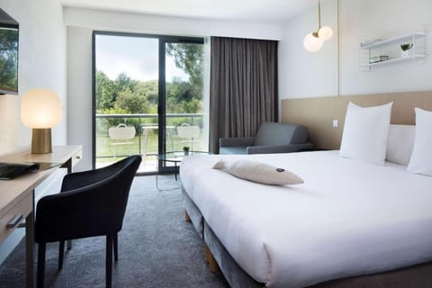 Best Western Plus Les Rives du Ter Hotel in Lorient